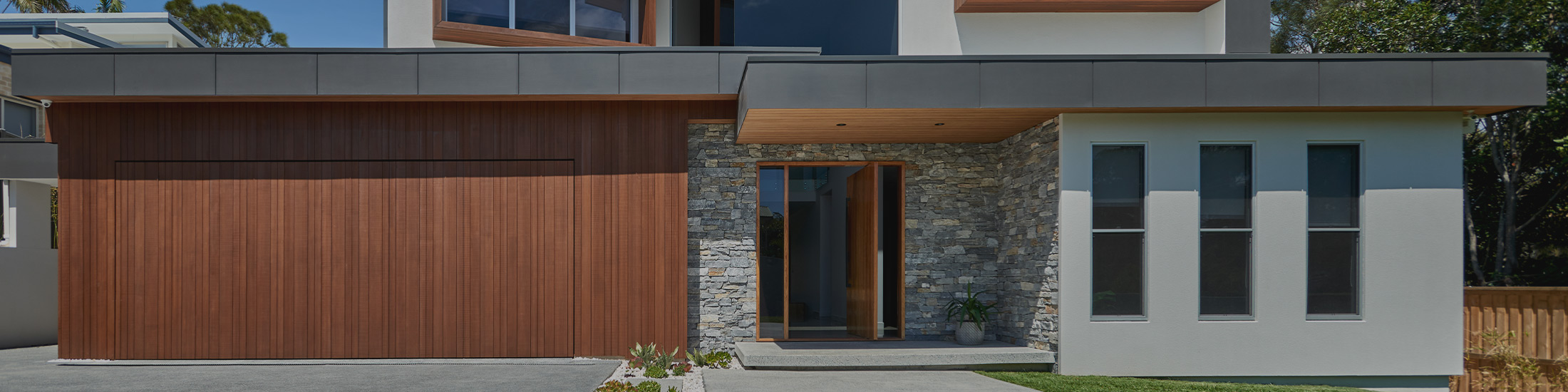 image of house with Abodo cladding and decking